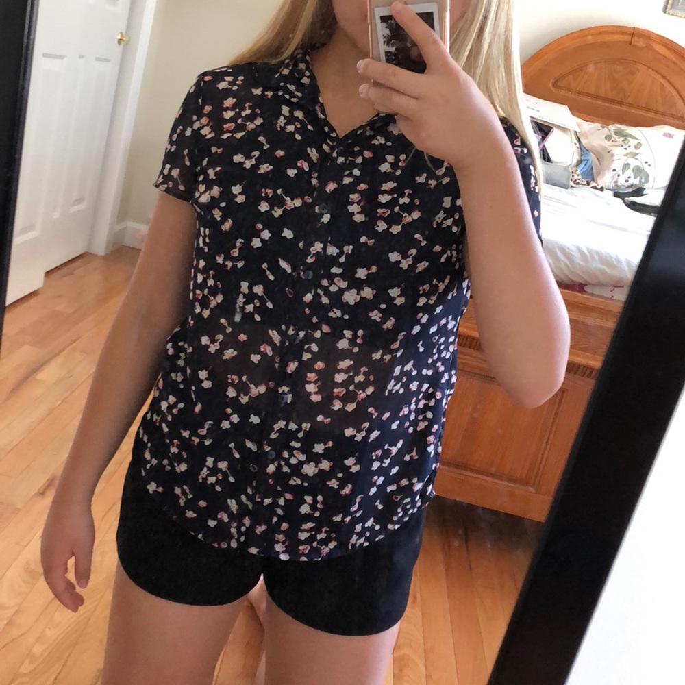LOFT Floral Blouse Short Sleeve